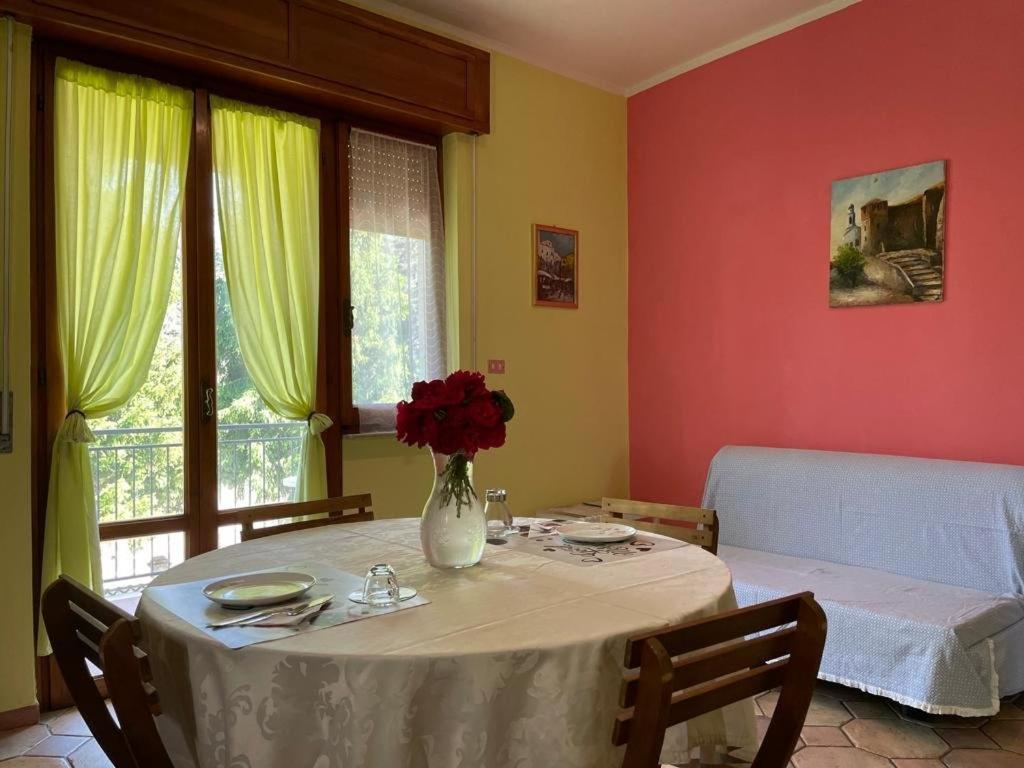 Casa T Bed And Breakfast & Home Restaurant Di Tacchino Simone Tagliolo Monferrato Buitenkant foto